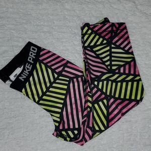 Nike Pro Capri Leggings